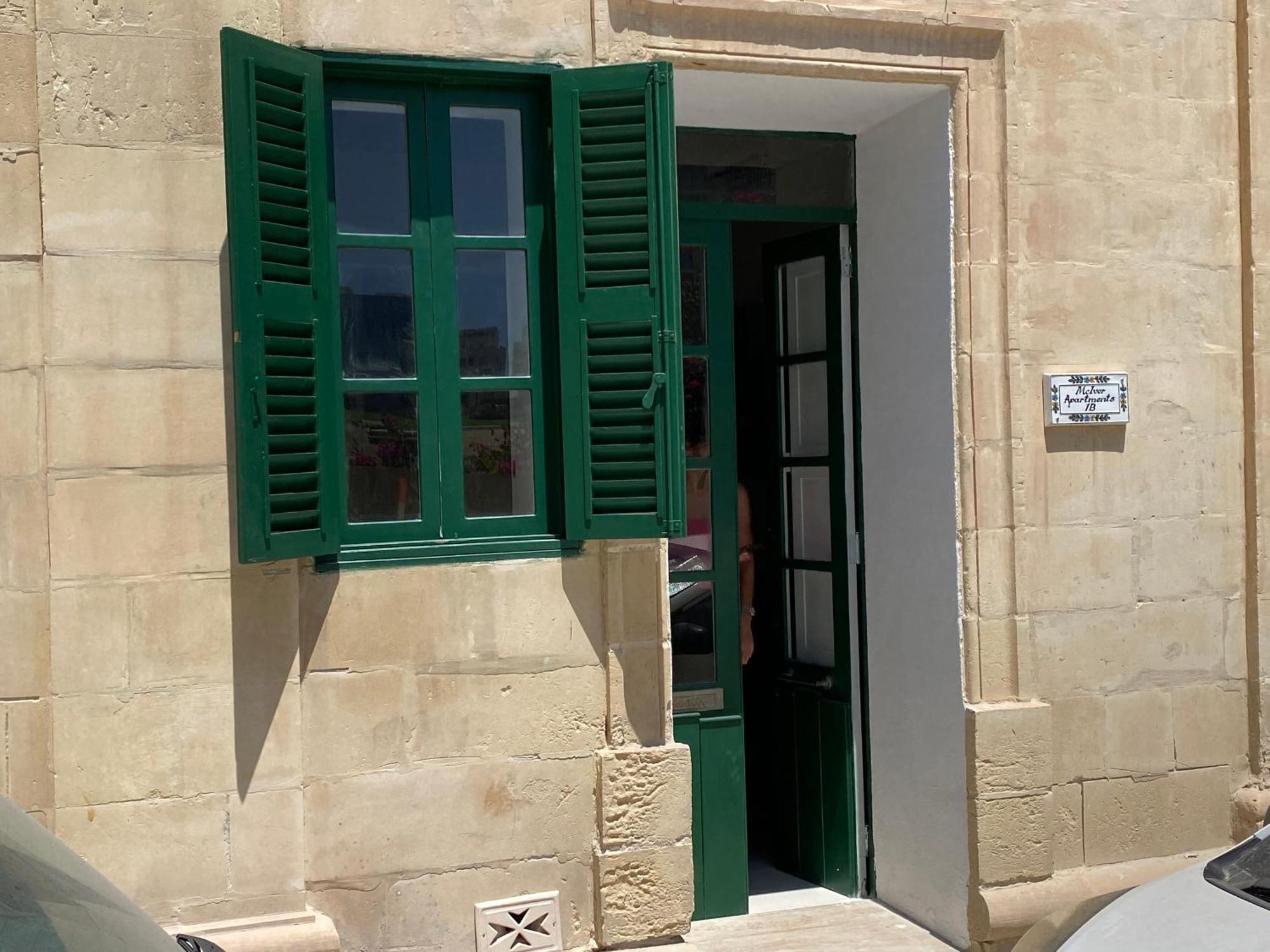 Stylish Typical Maltese Getaway Close To The Sea สลีมา ภายนอก รูปภาพ